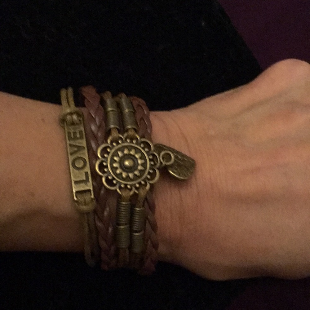 Leather and rope bracelet